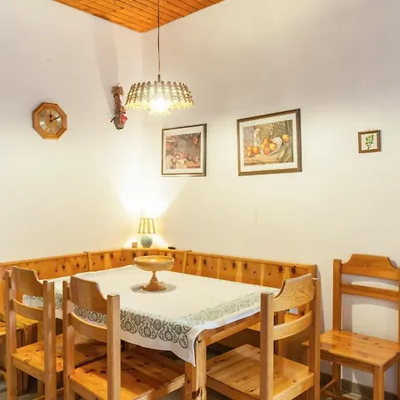 Haus Excelsior 5 Apartman